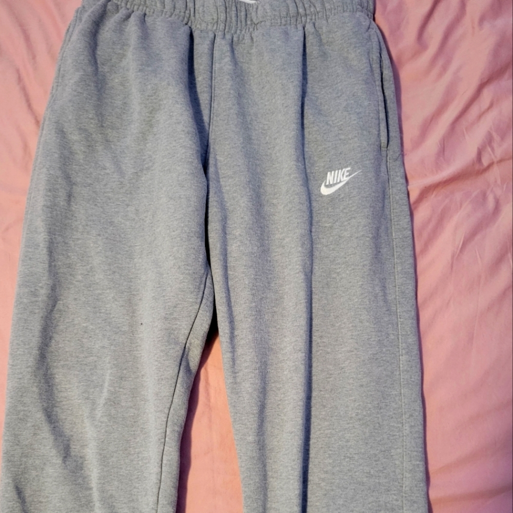 Nike Sweatpants